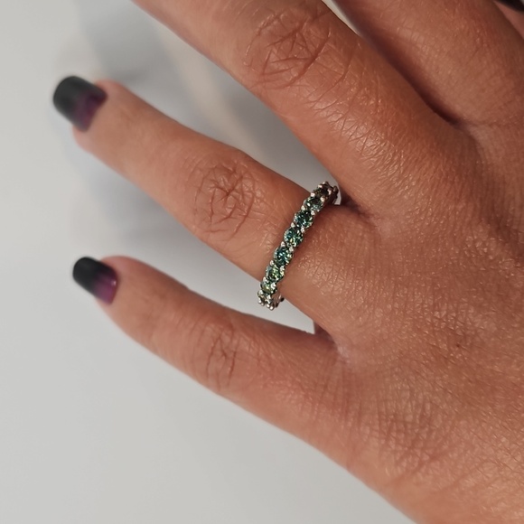 Green Moissanite Eternity Band Ring - Picture 2 of 5